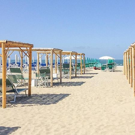 "Burlamacca" Luxury Apartment Viareggio Eksteriør billede