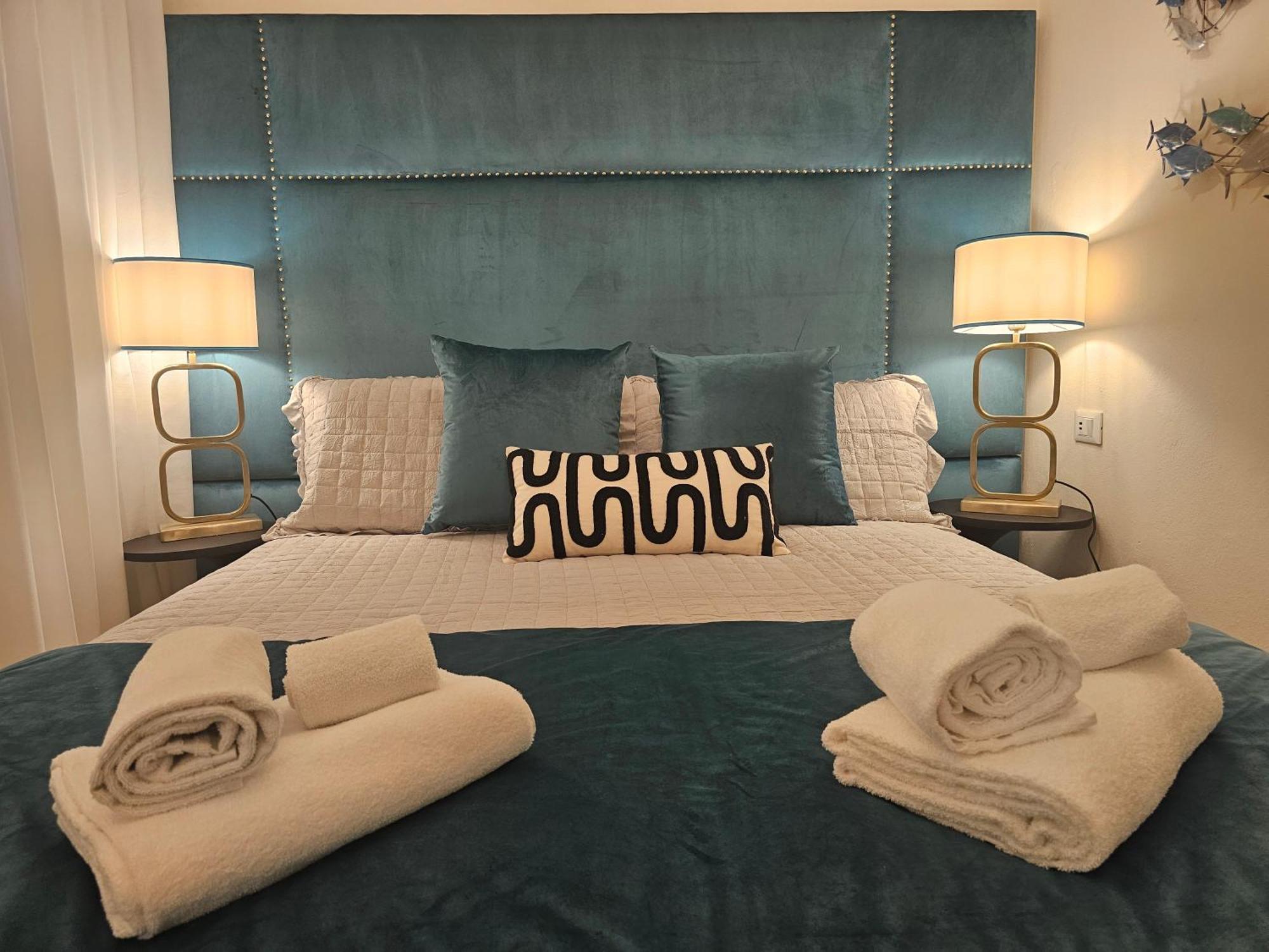 "Burlamacca" Luxury Apartment Viareggio Eksteriør billede